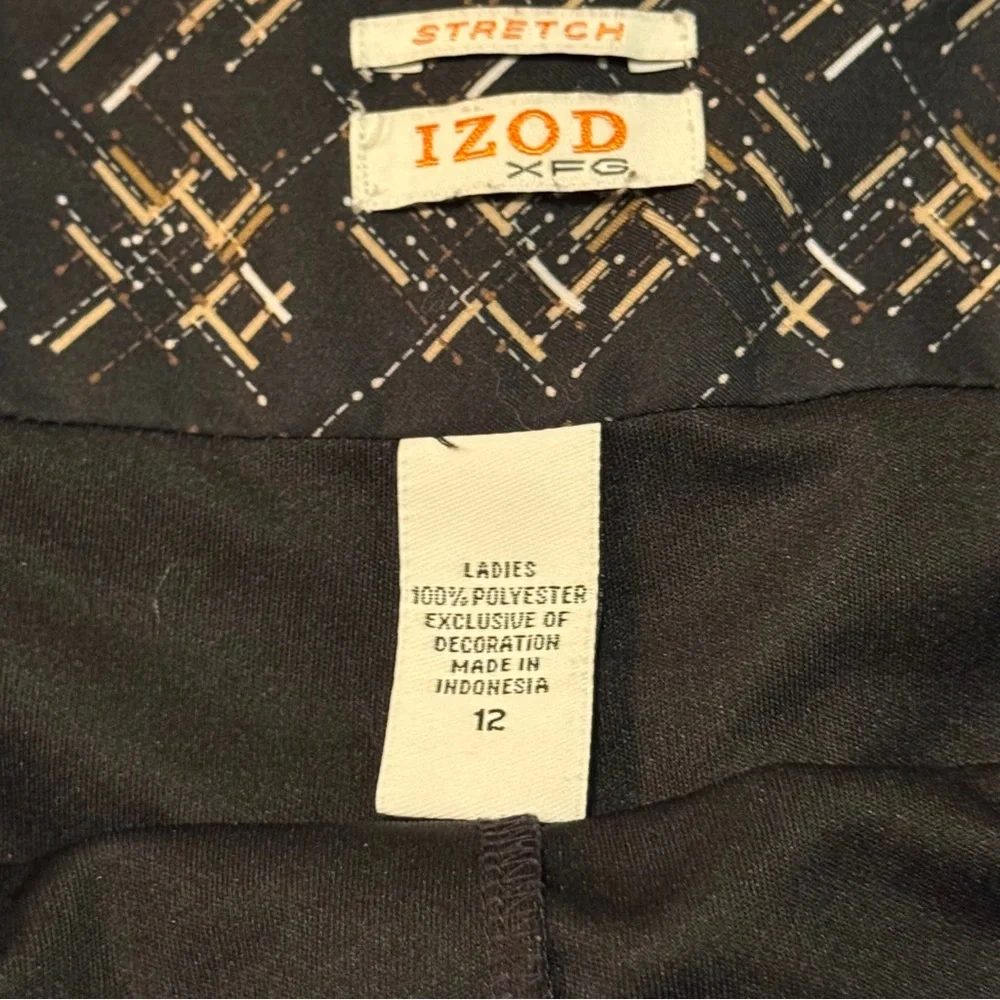 Izod Black and White A-Line Skort - Picture 2 of 13